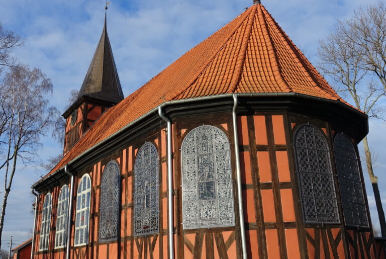 KOŚCIÓŁ W KIEZMARKU