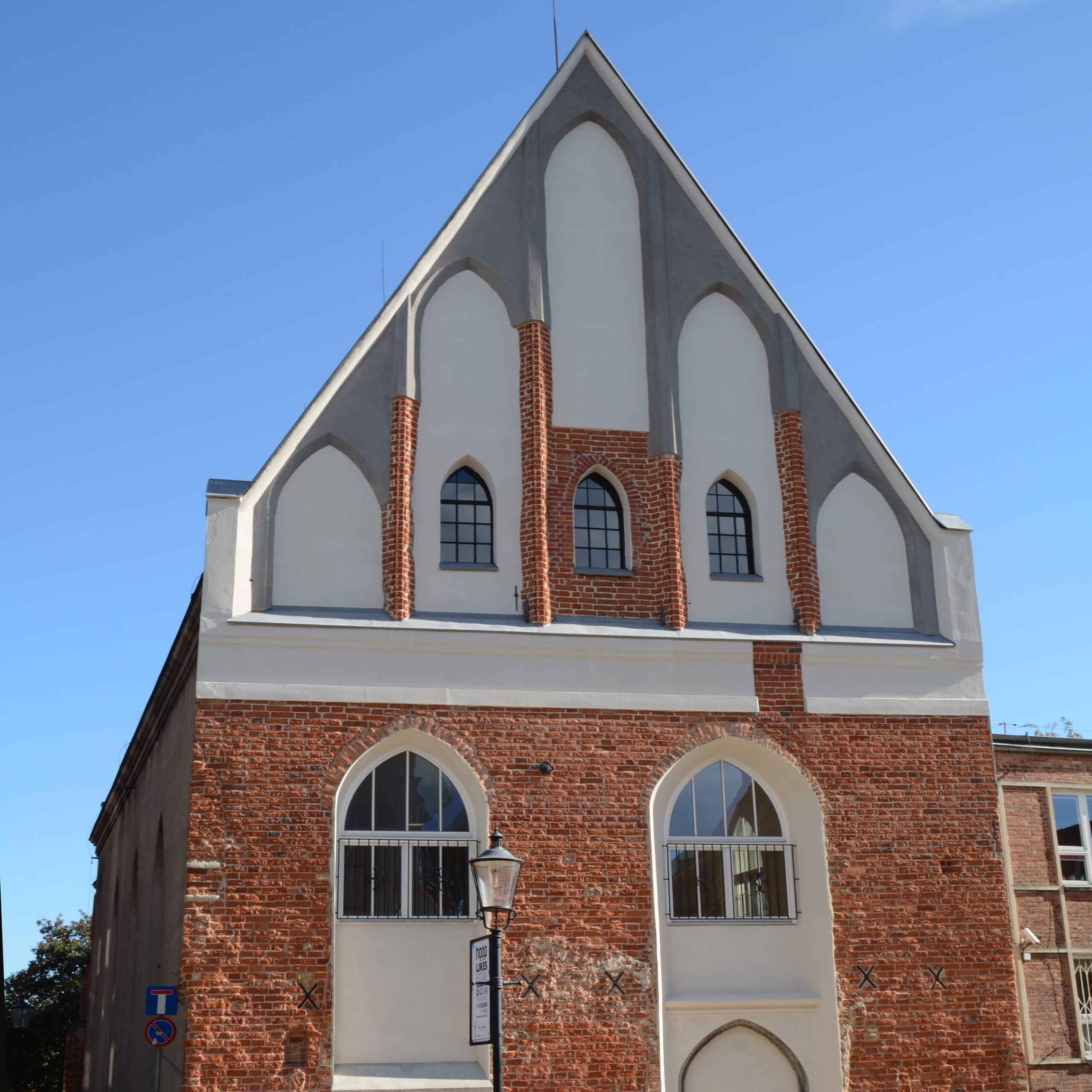 SZKOŁA PODSTAWOWA NR 50