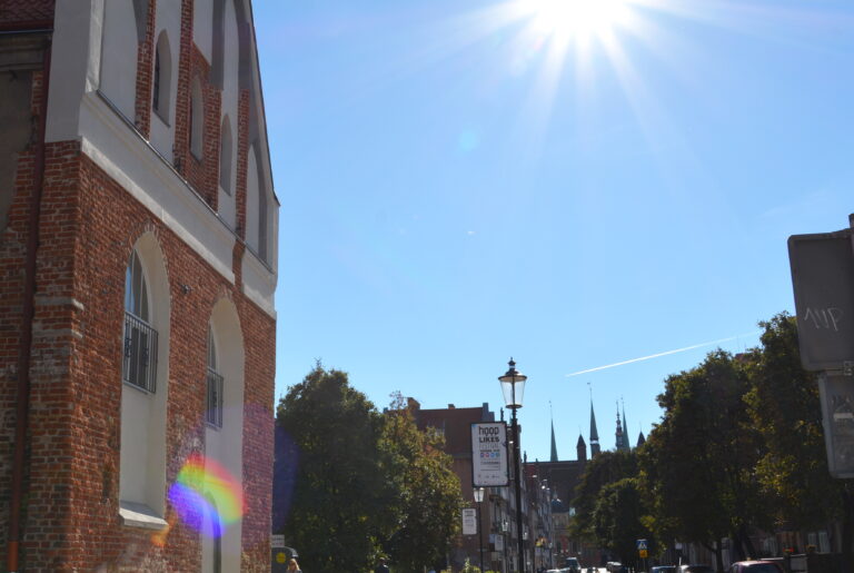 SZKOŁA PODSTAWOWA NR 50